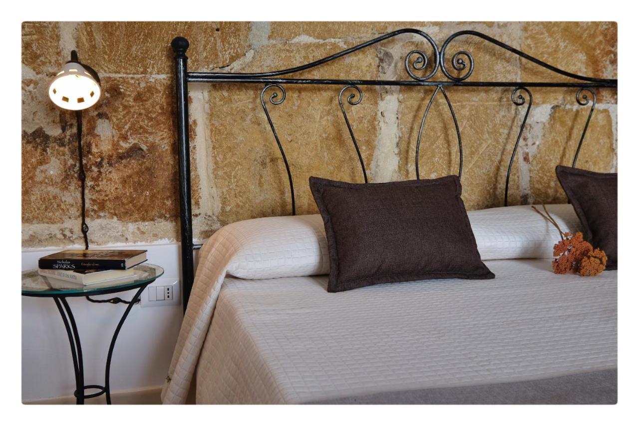 Morfeo Charming Rooms & Relax Авола Екстериор снимка