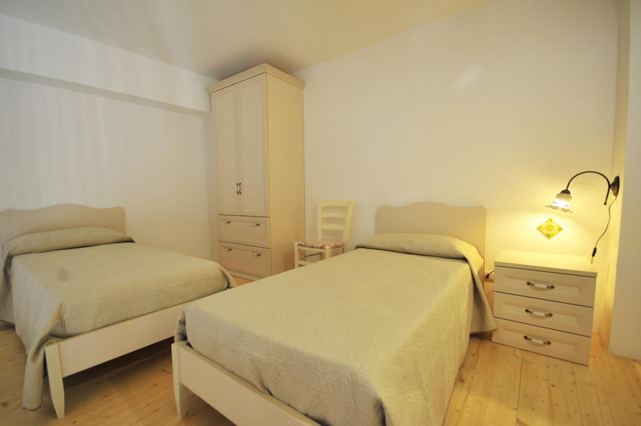 Morfeo Charming Rooms & Relax Авола Екстериор снимка